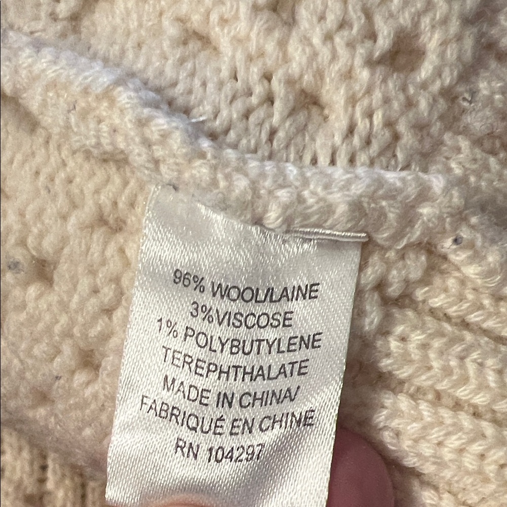 ๐๐ MILLY Small GUC Chevron Knit Sweater - Cream, Pink, and Red - Picture 13 of 13